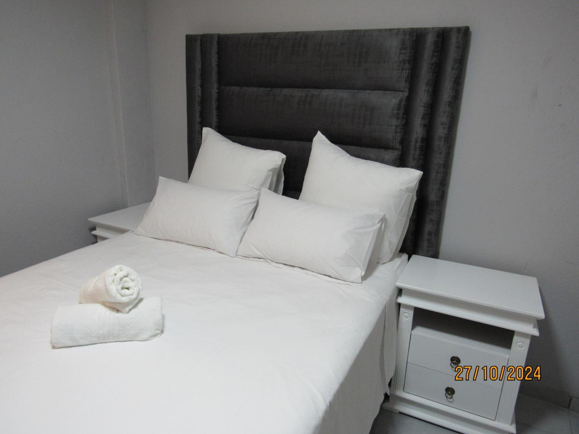 Azrisi Apartments Kempton Park Luaran gambar