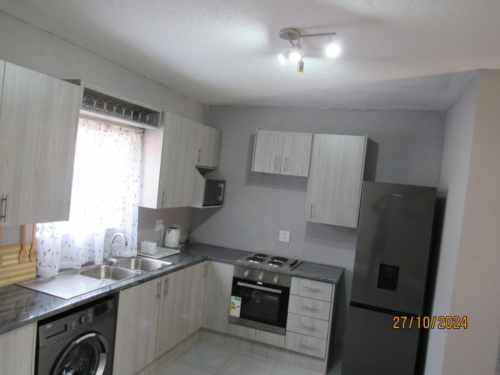 Azrisi Apartments Kempton Park Luaran gambar