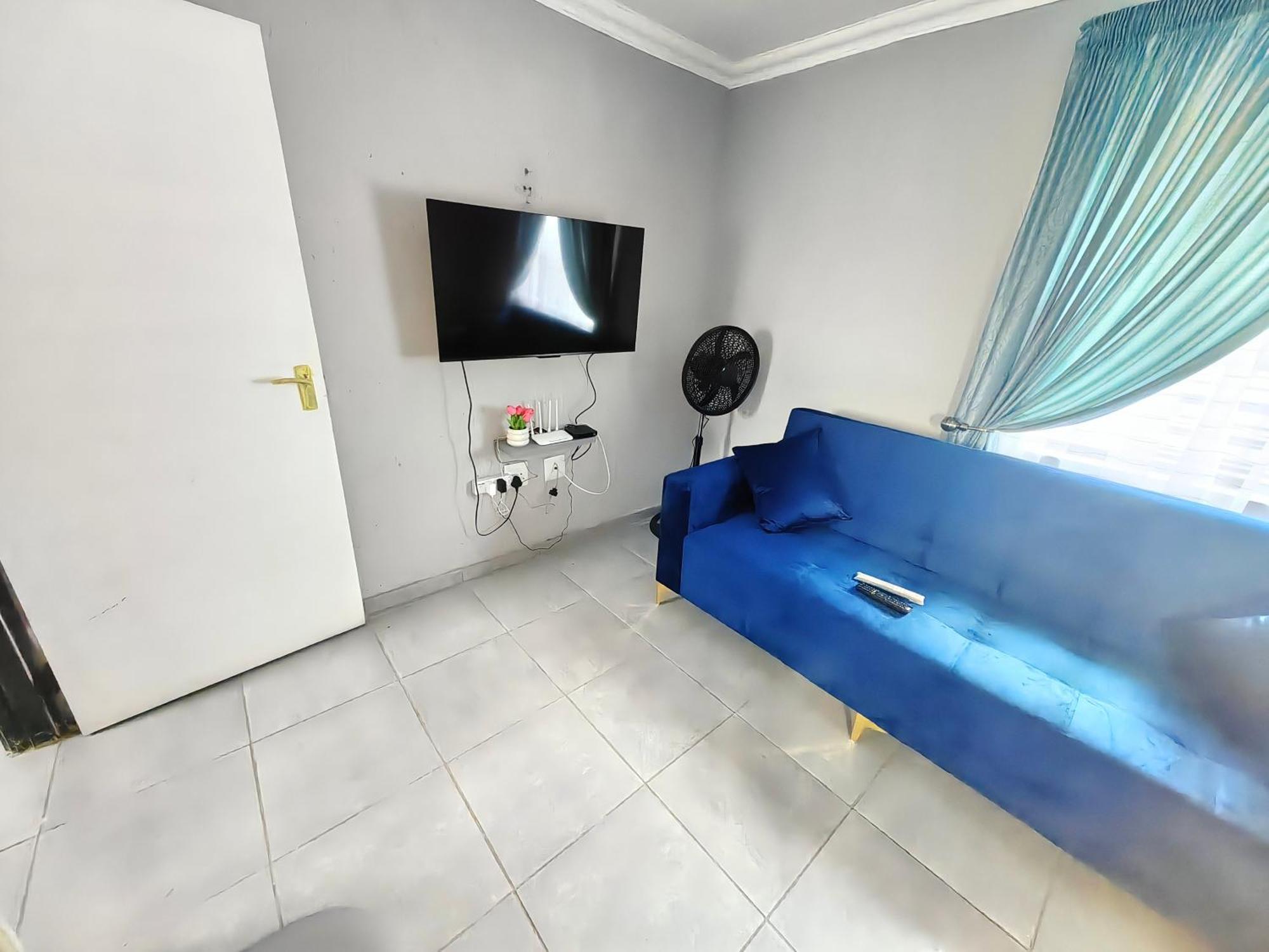 Azrisi Apartments Kempton Park Luaran gambar