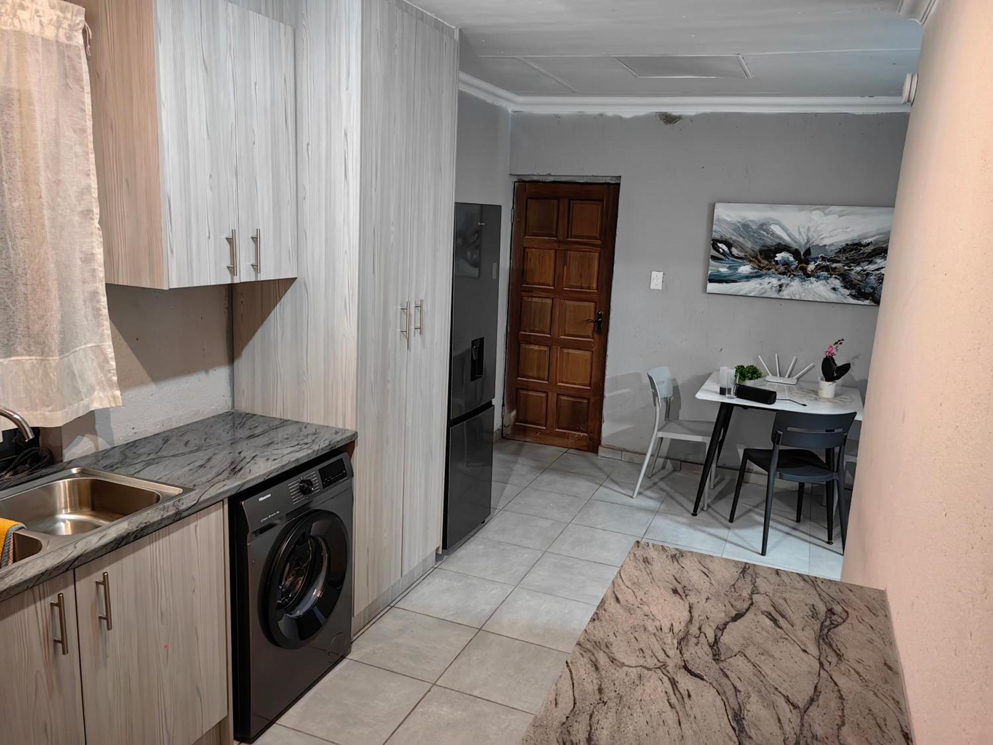 Azrisi Apartments Kempton Park Luaran gambar